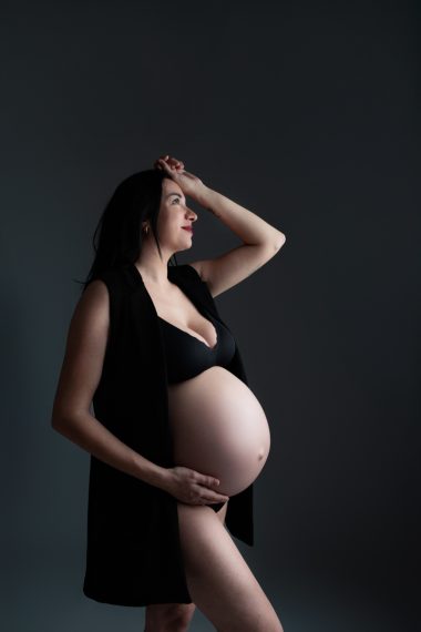 Fotografía artística embarazo en Sevilla