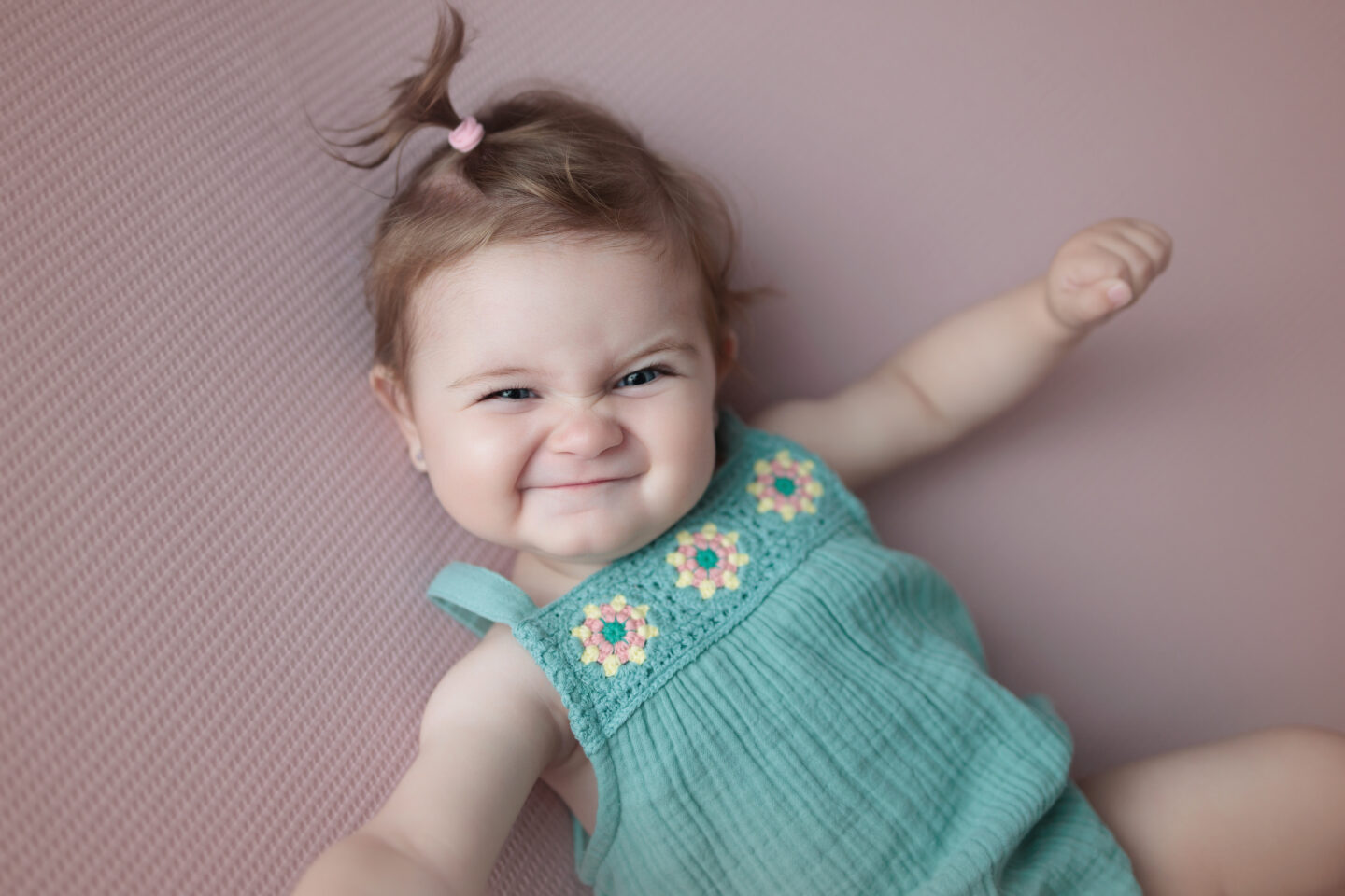 Fotografía de bebes de 6 a 9 meses en Sevilla y Alcalá de Guadaíra Fotografía de bebes de 6 a 9 meses en Sevilla y Alcalá de Guadaíra